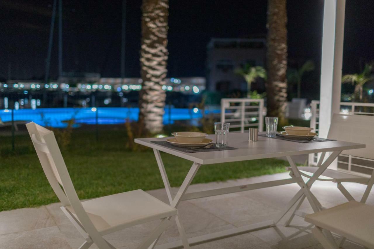 פורנרי Residence Delfino, Portorosa מראה חיצוני תמונה