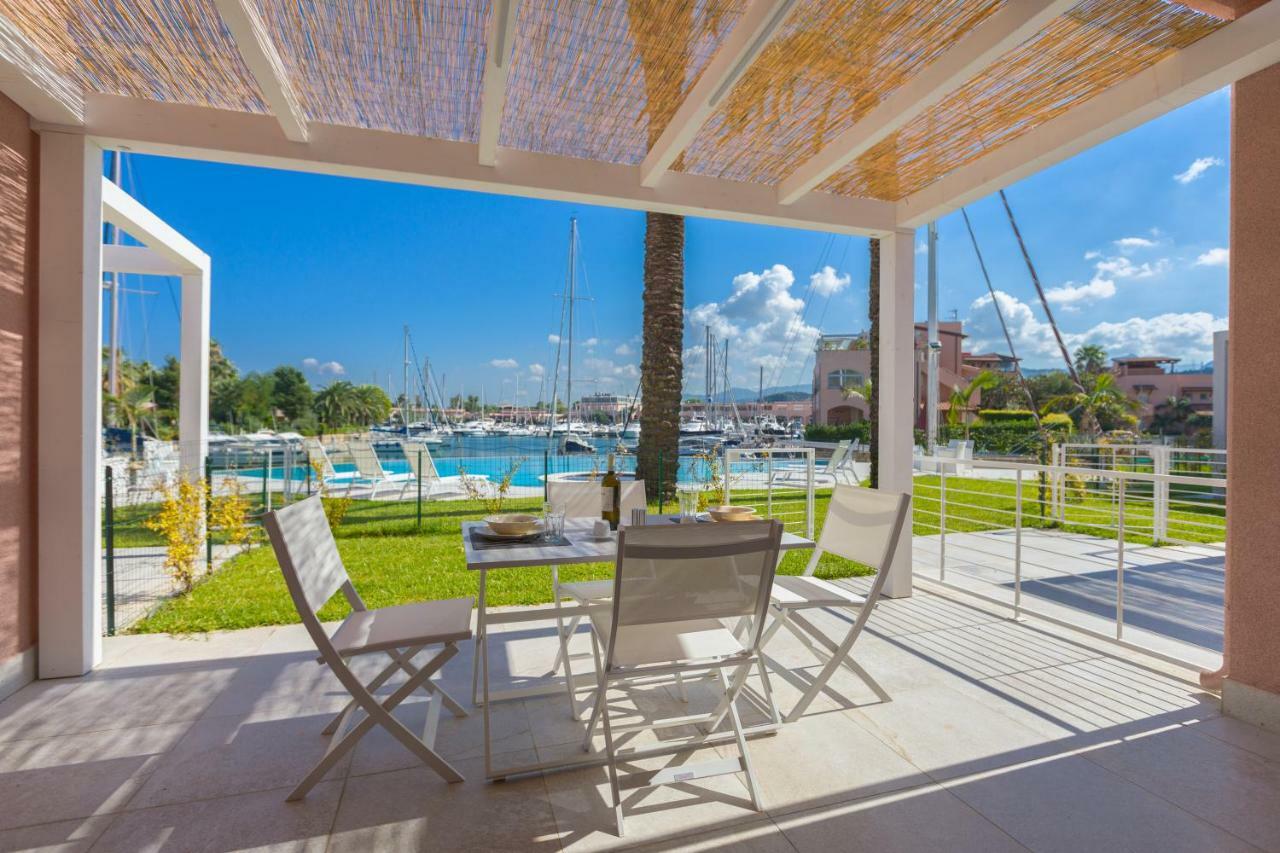 פורנרי Residence Delfino, Portorosa מראה חיצוני תמונה