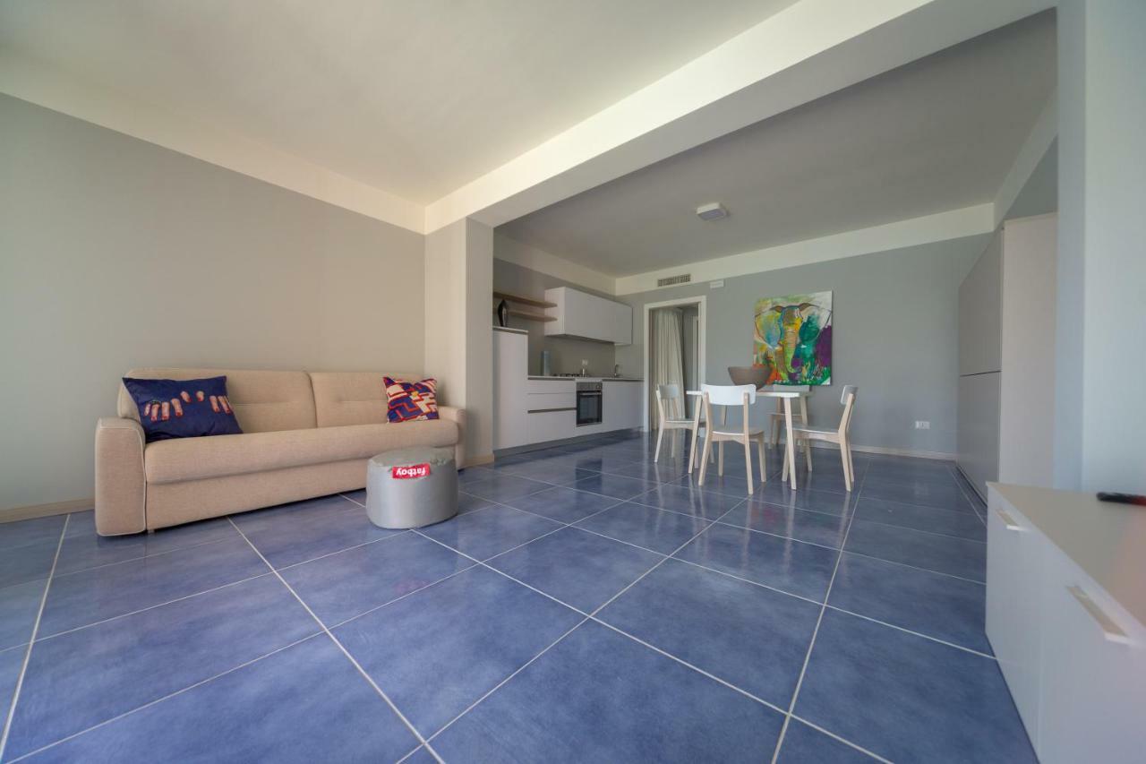 פורנרי Residence Delfino, Portorosa מראה חיצוני תמונה